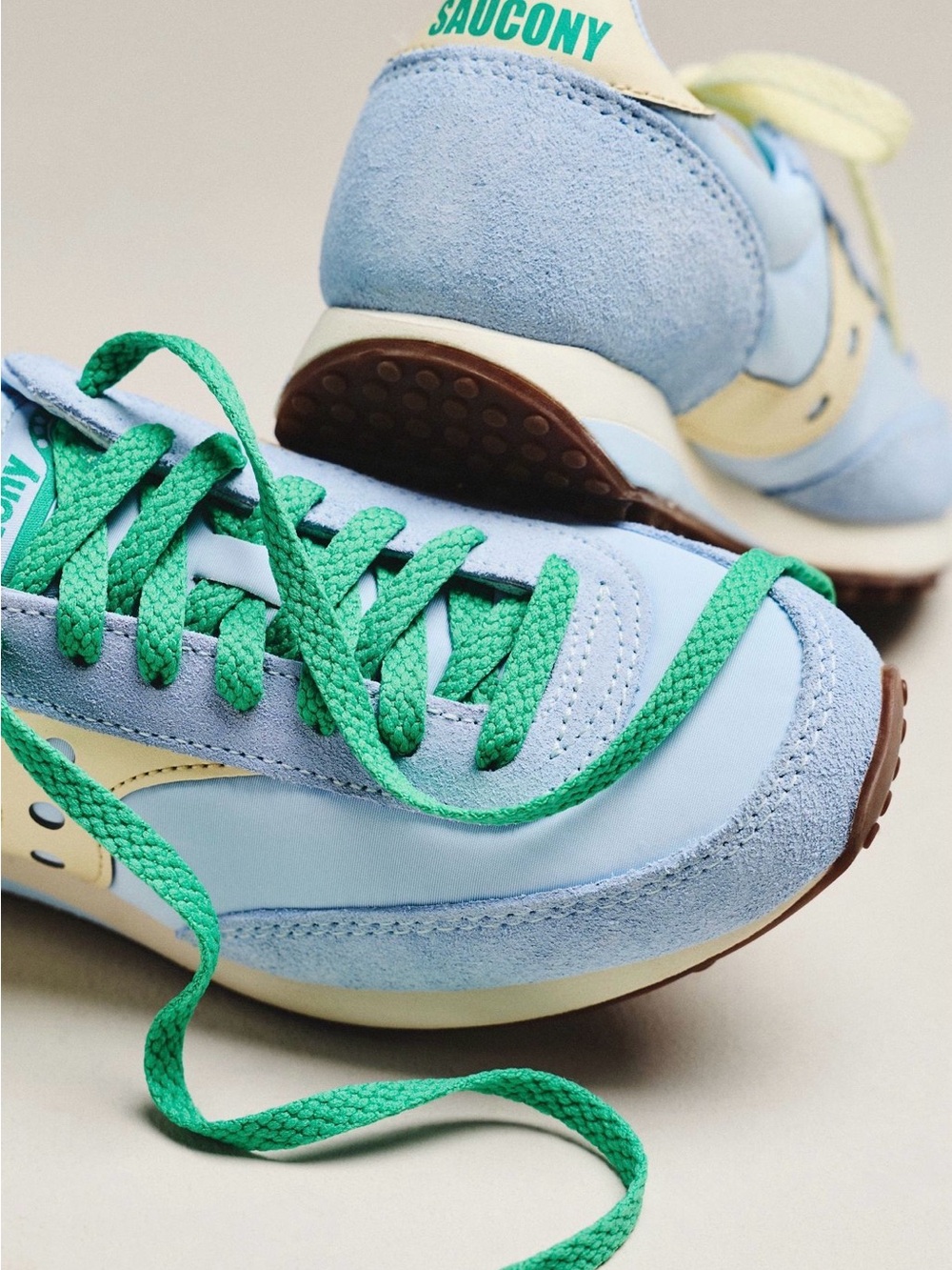 Saucony Women's Pastel Blue Sneakers with Green Laces - Picture 3 of 3